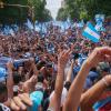 Tausende Menschen sammelten sich auf den Straßen Argentiniens wie hier im Seebad Mar del Plata.
