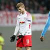 Leipzigs Nationalspieler Timo Werner (hadert nach einem Fehlpass mit sich.