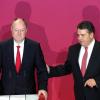 Enttäuscht: SPD-Kanzlerkandidat Peer Steinbrück (l) und SPD-Parteivorsitzender Sigmar Gabriel  am Wahlabend.