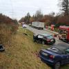 Bei einem Unfall auf der Staatsstraße zwischen Breitenthal und Rennertshofen kam ein Autofahrer ums Leben.