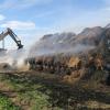 Nahe der Bahnstrecke in Richtung Ulm hatte die Brandserie ihren Ausgangspunkt. Dort standen Anfang August rund 100 Heuballen in Flammen. 	