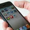 Eine Frau ist in China angeblich beim Telefonieren mit ihrem iPhone 5 an einem Stromschlag gestorben. 