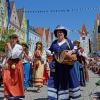 Perfektes Sommerwetter beim großen Frundsberg-Festumzug.