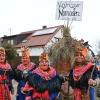 Mehrere Tausend Besucherinnen und Besucher säumten die Straßen, um mit der Faschingsgesellschaft "Knoronia" Fasching zu feiern.