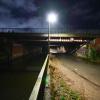 Im Ernst-August-Kanal wurden unter der Bahnbrücke Leichenteile aus dem Wasser gefischt.