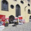 Der Blumenladen musste für die Kultur weichen. Er war schön anzusehen. Jetzt gibt es an dieser Stelle Werbung für die Bundesagentur für Arbeit am Klostereck in der Landsberger Altstadt.  