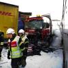 Mindestens 50 Autos waren in einer Massenkarambolage auf einer schwedischen Autobahn verwickelt.