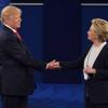 Zum Abschluss gaben sie sich dann doch die Hand: Donald Trump und Hillary Clinton nach dem TV-Duell.