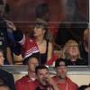 Pop-Superstar Taylor Swift schaute sich das Spiel der Kansas City Chiefs gegen die Denver Broncos live im Stadion an.