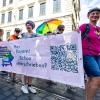 Bereits am vergangenen Wochenende demonstrierten queere Menschen in Augsburg für ihre Belange. Am kommenden Samstag findet die große CSD-Parade statt.