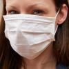 Laut Infektionsexperten schützt ein einfacher Mund-Nasen-Schutz ohnehin nicht vor einer Ansteckung mit dem neuen Virus Sars-CoV-2.