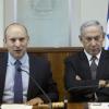 Ein Bild aus alten Tagen: Benjamin  Netanjahu  und sein damaliger Erziehungsminister Naftali Bennett. Jetzt ist Bennet selbst Premier. 