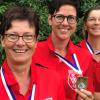 Eine Klasse für sich waren die Kühbacher Stockschützinnen Lisa Seitz, Marianne Weigl, Veronika Filgertshofer, Helga Salvamoser und Regina Gilg (von links) auf dem Weg zum vierzehnten bayrischen Pokalsieg des TSV Kühbach. 	 	