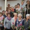 Ehrende und Geehrte bei der Meitinger Frauenunion (vordere Reihe von links): Hilde Dreher, Cäcilia Horrer, Anke Herderich, Monika Rieger, Maria Wagner, Ursula Reißner-Hoffmann, Maria Filz, Gisela Sartor und Lydia Müller sowie (hintere Reihe auf der Treppe von links) Erika Irsigler, Barbara Kraus, Kreisvorsitzende Marion Kehlenbach, Margot Havel, Rita Meitinger und Elfriede Kraus. 	