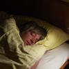 Viele Deutsche leiden an Schlafstörungen. Schlafmangel kann laut Experten Herz-Kreislauf-Erkrankungen fördern.