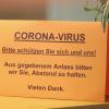 Der Coronavirus beeinträchtigt das  Leben im Landkreis Augsburg immer mehr.