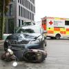 In Oettingen ist am Freitagnachmittag ein Mofa mit einem Auto zusammengestoßen. 