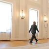 Bundespräsident Joachim Gauck verlässt im Schloss Bellevue in Berlin das Rednerpult. Gauck tritt nicht für eine zweite Amtszeit an.