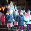 Bunte Masken gibt es beim Start der Wertinger Nacht am Freitagabend zu sehen. Die Kinder ziehen durch die Straße und einige von ihnen treten auf der Showbühne am Marktplatz auf.