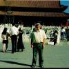 Valentin Mayer am Platz des himmlischen Friedens in der chinesischen Hauptstadt Peking.