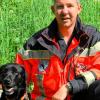 Kai Einfeldt und Hund Akino. Bild: Mantrailer & Rettungshunde Starn