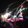 Ein spektakuläres Feuerwerk und Kunstflieger überzeugten bei der Nachtflugshow am Samstag.