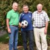 Werden am Samstag 75 Jahre alt: die ehemaligen Fußballer (von links) Walter Egen, Leonhard Braun und Siegfried Brosi. 