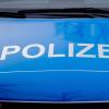 Die Polizei berichtet von einem Fall von Unfallflucht am Horgauer Bahnhof. 