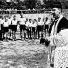 Einweihung des Sportplatzes der SG Reisensburg-Leinheim am 15. Juni 1950 durch Pfarrer Johann Sauter. Repro: Verein