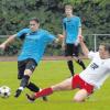 Mit 3:2 gewann der FC Königsbrunn (vorne links der zweifache Torschütze Barbano, hinten der nach Schwabmünchen wechselnde Niklas Bauer) gegen den TSV Wertingen.  