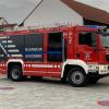 Und so sieht es bei Tageslicht aus: das neue Hilfeleistungs-Löschgruppenfahrzeug (HLF 10) der Schiltberger Feuerwehr.  	