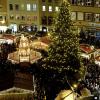 Der Christkindlesmarkt ist bei Augsburgern und Touristen sehr beliebt. Die Stände sind in der Regel jedes Jahr ähnlich aufgebaut. 