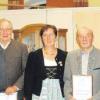 Julius Gottschall, Elfriede Dittenhauser und Norbert Sailer wurden von Vorsitzendem Werner Seitle (r.) und Ehrenvorsitzendem Albert Schaflitzl (l.) geehrt.