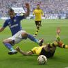 Der FC Schalke 04 und Borussia Dortmund trennen sich in einem umkämpften Revierderby mit 2:2-Unentschieden.