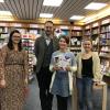 Marina Salkic (Mitte) gewann den Kreisentscheid des Vorlesens bei Bücher Brenner. Mit ihr freuten sich (von links) Julia Veh, Marius Müller und Corina Hausmann.