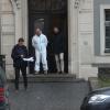 Der 49-jährige Tatverdächtige nach seinem Termin beim Haftrichter am Amtsgericht Neuburg. 