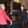 Fürstin Angela Fugger von Glött lässt sich von der Ulmer Tanzlehrerin Carma Leydsden Flamenco zeigen. 	