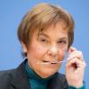 Edda Müller, Vorsitzende von Transparency International in Deutschland, macht sich für mehr Kontrolle bei Lobbyarbeit stark. 	
