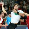 Paul Drux gegen Ahmed Elahmar: Bei der Handball-WM besiegt Deutschland Ägypten.