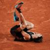 Tennis-Olympiasieger Alexander Zverev verletzte sich in Paris.