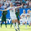 Sara Däbritz von der deutschen Fußball-Frauennationalmannschaft freut sich über ihr Tor zum 2:0 gegen Nigeria. Am Samstag treten sie und ihr Team im Viertelfinale an. Public Viewings sind in der Region aber Mangelware. 	