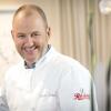 Frank Rosin ist einer der besten Köche Deutschlands. Er wurde unter anderem mit zwei Michelin-Sternen ausgezeichnet.
