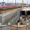Die zweite S-Bahn-Stammstrecke wird deutlich teuer als ursprünglich geplant. Baubeginn war 2016, damals wurde laut Steuerzahlerbund von 3,8 Milliarden Euro gesprochen. Inzwischen liegt man bei sieben Milliarden Euro