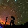 Mit einem Planetariumsprojektor können tausende Sterne und die Bewegung der Planeten an die Decke projiziert werden. (Archivbild) 