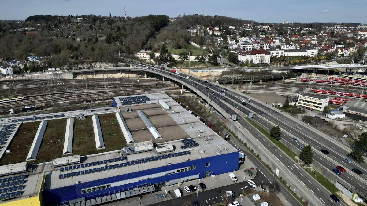 Massiver Stau Droht: B10-Brücke Bei Ikea Für Mehr Als Drei Jahre Gesperrt