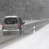 Auf winterlichen Straßen im Landkreis Aichach-Friedberg gab es am Dienstag viele Unfälle.  	