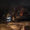 Beim Brand einer Lagerhalle in Augsburg-Lechhausen ist in der Nacht auf Donnerstag ein Schaden von mehreren 10.000 Euro entstanden.