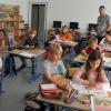 Die Internationale Grundschule in Jungholz (Tirol). Seit dem vergangenen Schuljahr gehen dorthin auch Schüler aus der Allgäuer Gemeinde Unterjoch.