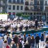 Die JBU spielte auch auf der Plaza del Castillo in Pamplona. 	