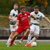 Jeton Abazi (Mitte) und seine Teamkollegen kassierten gegen den FC Gundelfingen eine enttäuschende 0:1-Niederlage und belegen derzeit den vorletzten Tabellenplatz. 